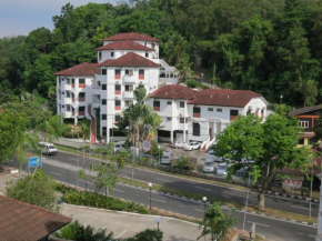 Lumut Titi Panjang Apartment